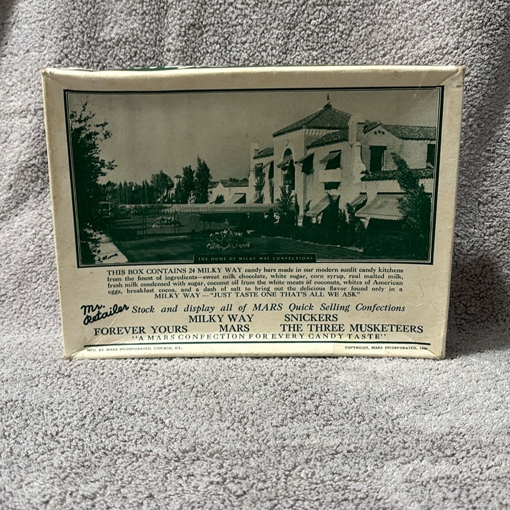 Antique Mars Milky Way box